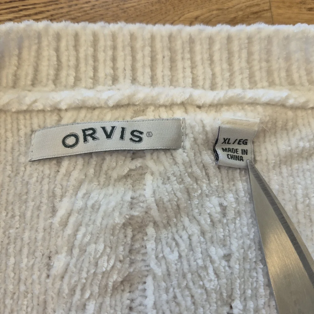 Orvis Cream Chenille Sweater - Picture 5 of 8